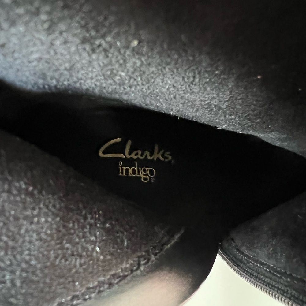 NWOT Clarks indigo Black Leather Lida Sayer Heeled Boots with Gold Buckle 8 - Picture 12 of 14